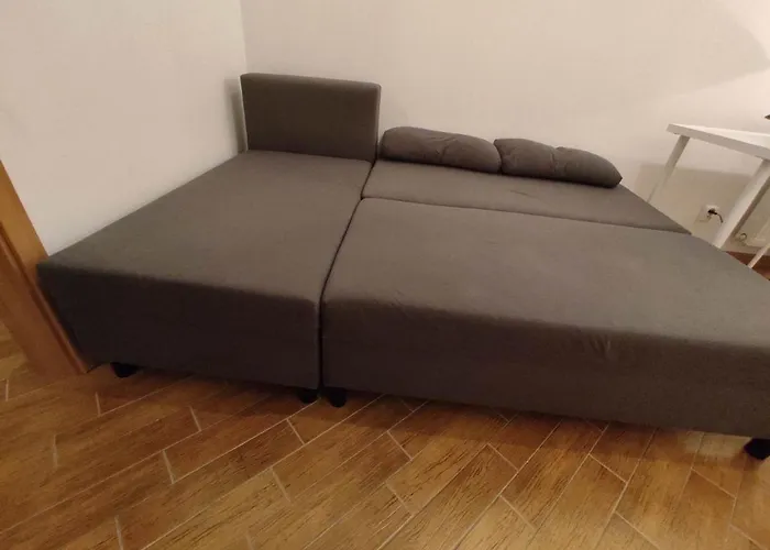 Nice Room With 2 Shared Bathrooms ,Wc , 2Km To Old Town -100M From Metro Szwedzka